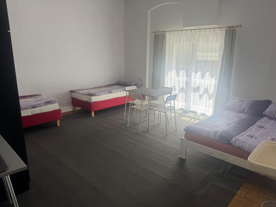 Parkowa 6 Pokoje Gościnne Bed and Breakfast in West Pomeranian Voivodeship, Poland