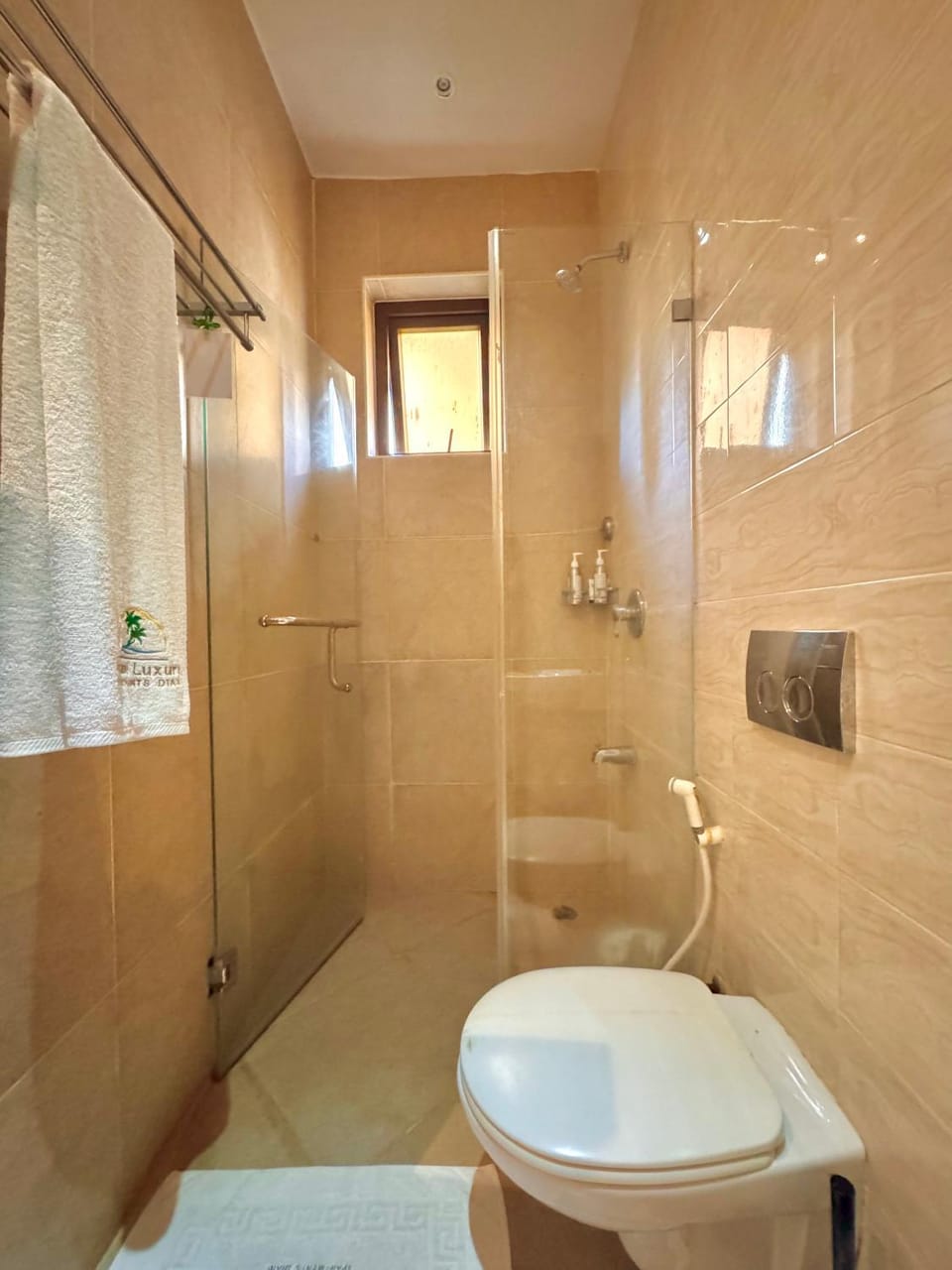 Amani B3 Apartment in Diani Beach