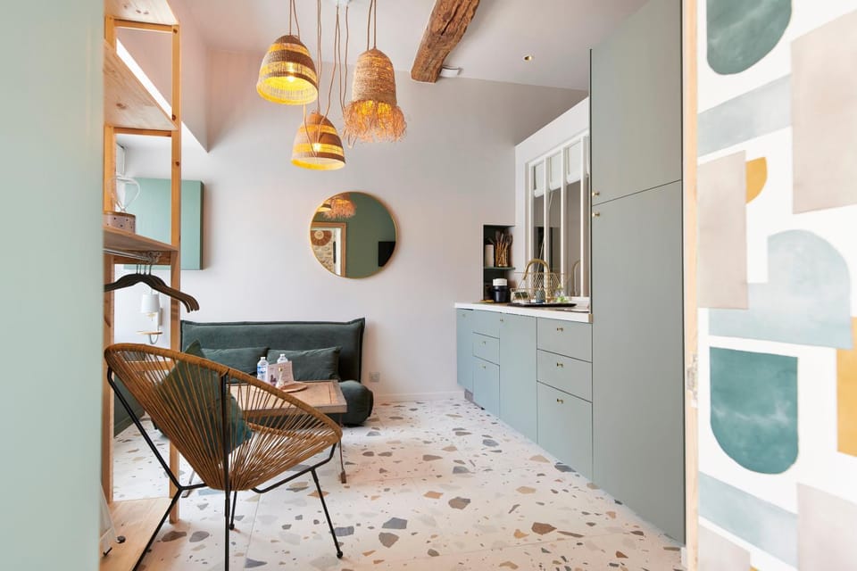 Living room, kitchen