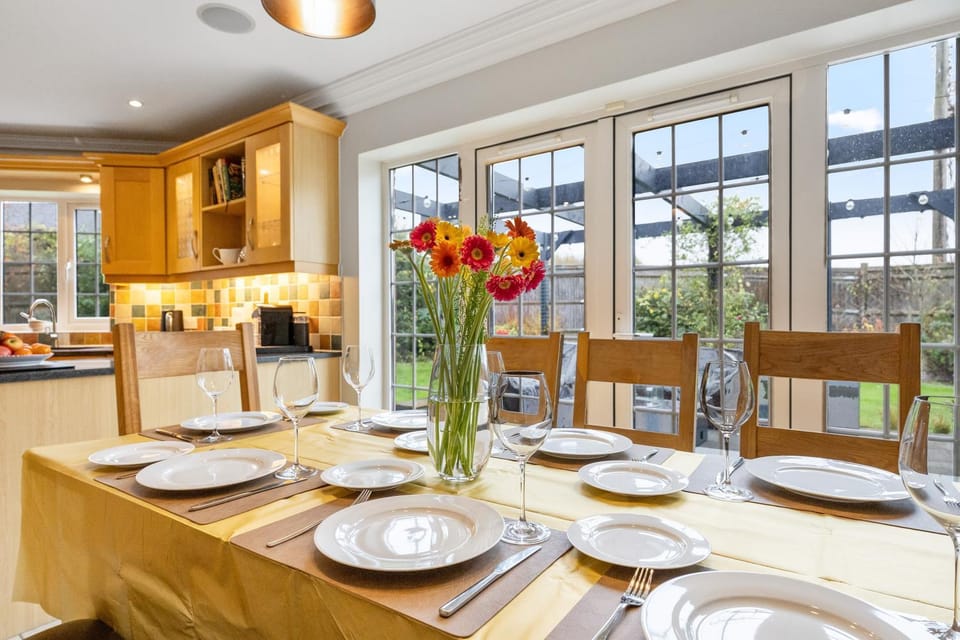 Dining area, Dinner