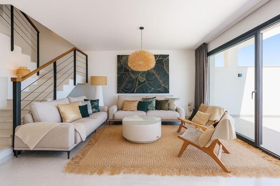 La Mairena Hills & Seaview House in Marbella