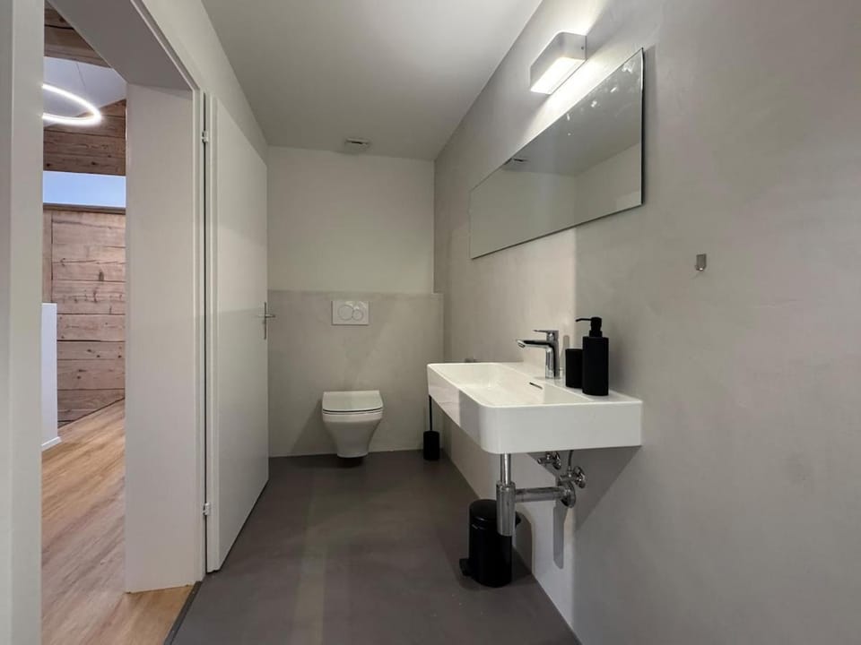 Toilet, Bathroom