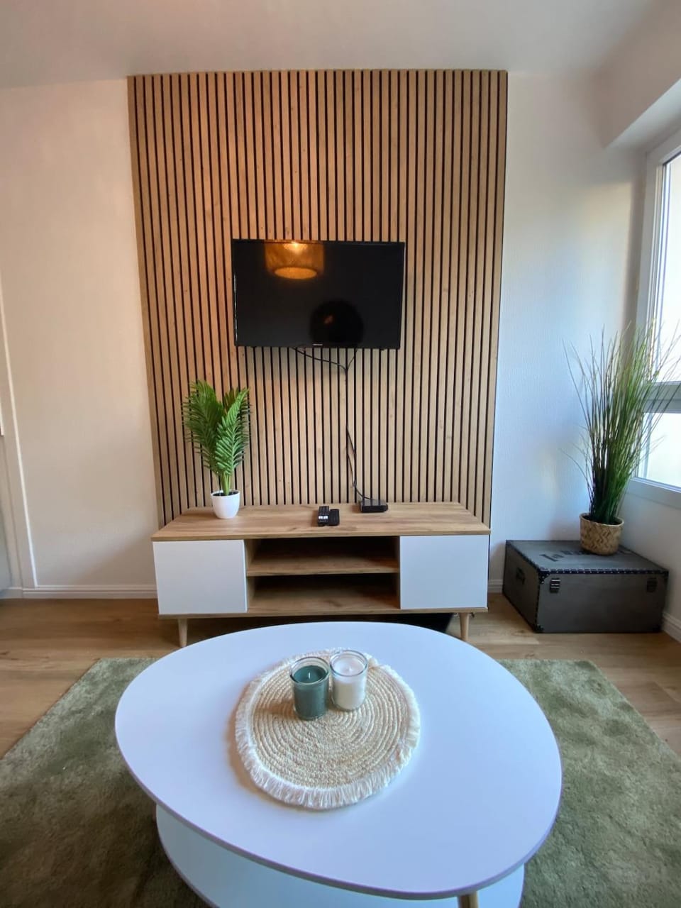 Communal lounge/ TV room