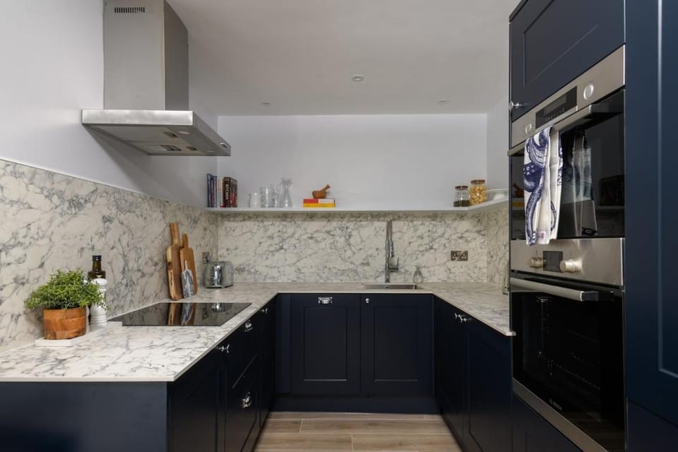 Luxury 2bed apartment with parking 5min walk to beach Apartment in Saundersfoot