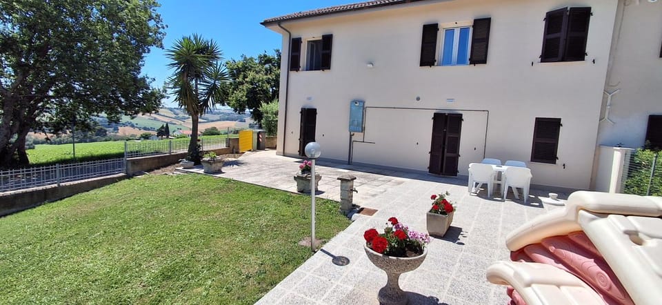 Patio, Balcony/Terrace