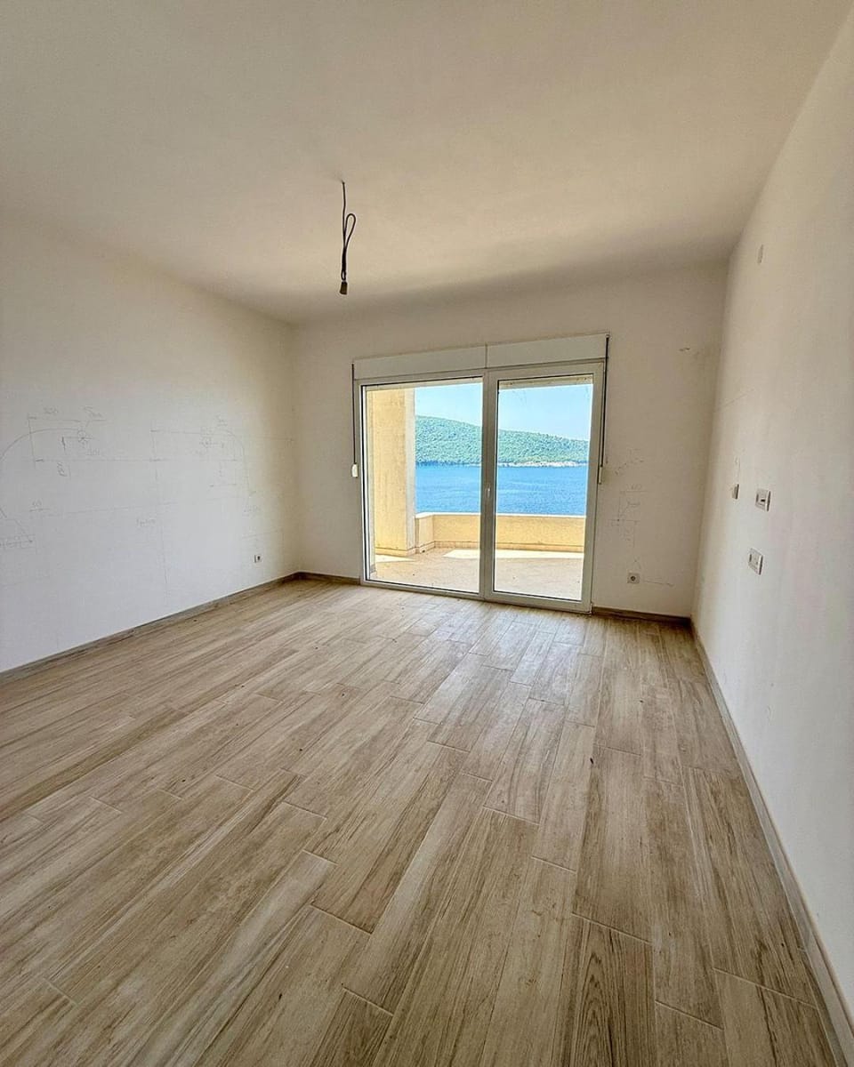 Infinity Apartments Sea View&Center Apartment in Montenegro