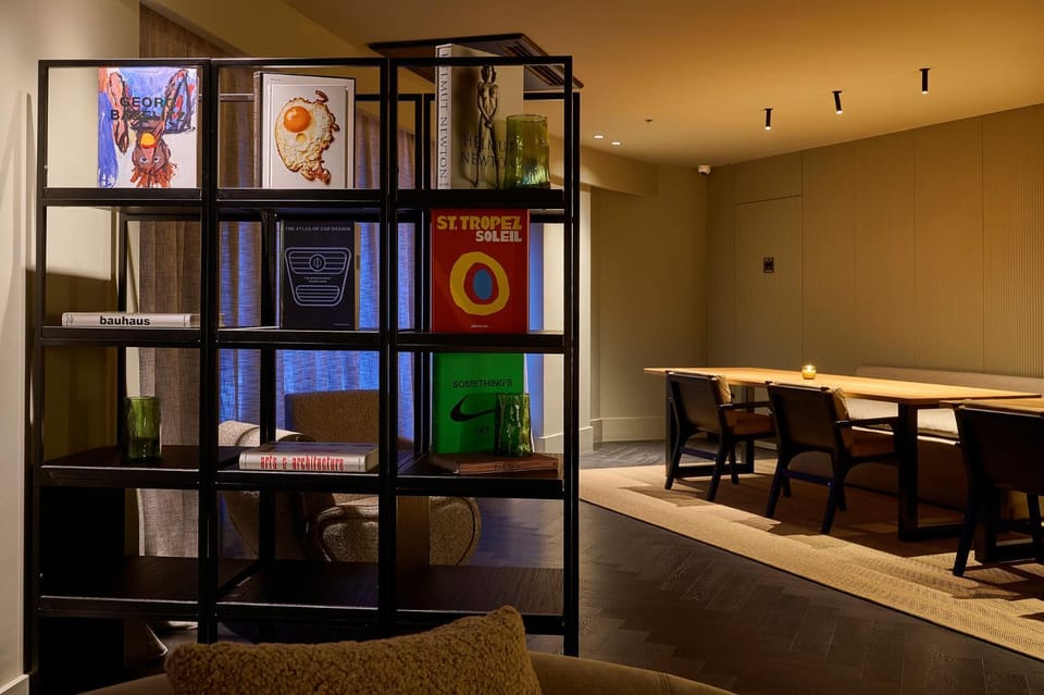 Lounge or bar