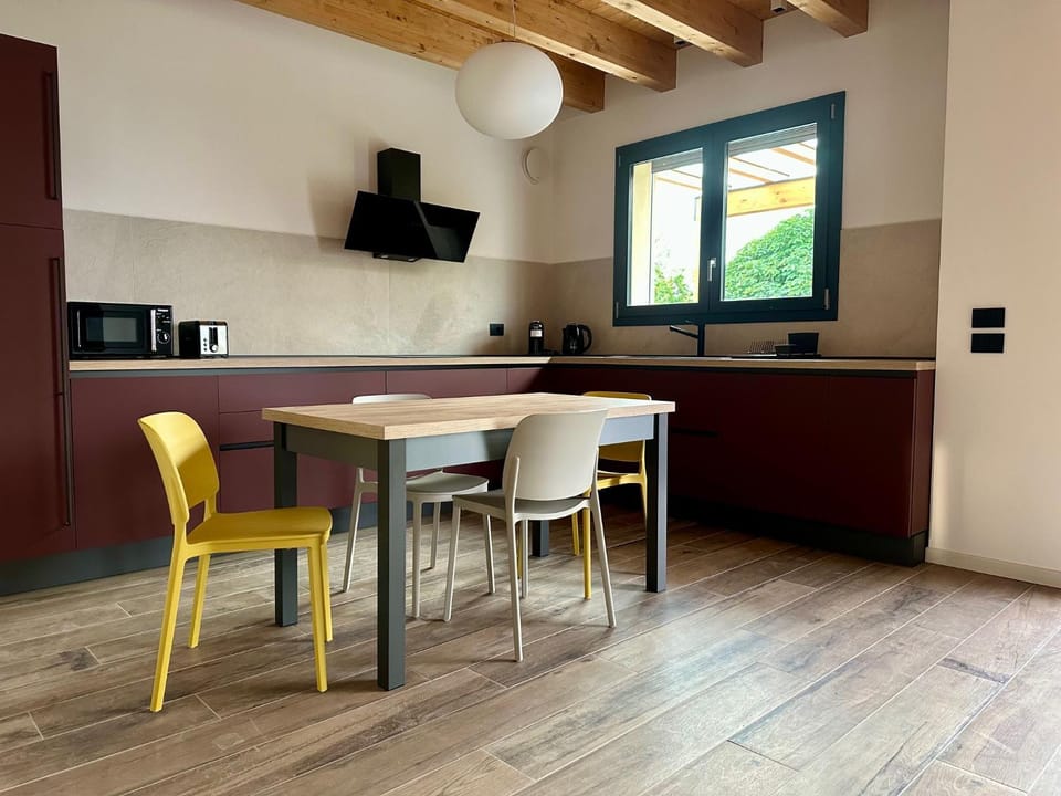 Residence Le Terrazze - Your Green Holiday - Vista Lago, Montagne e Piscina Villa in Lake Garda