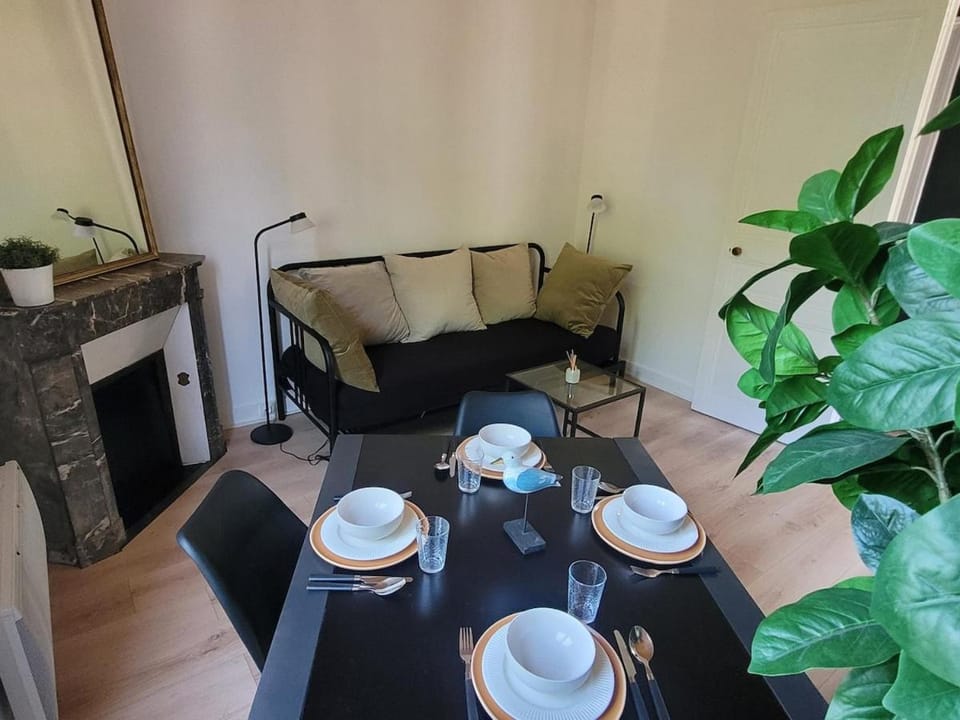 Appartement centre-ville avec option parking Apartment in La Rochelle