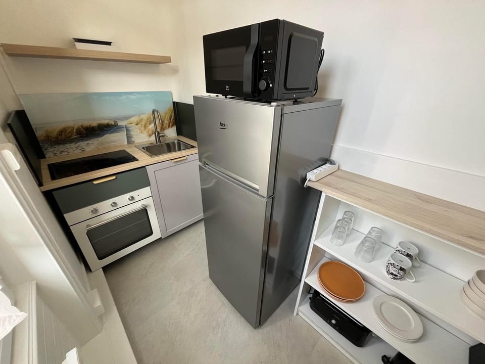 Appartement centre-ville avec option parking Apartment in La Rochelle