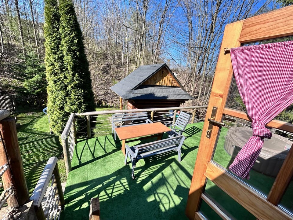 Chatka pod orechom Apartment in Lesser Poland Voivodeship