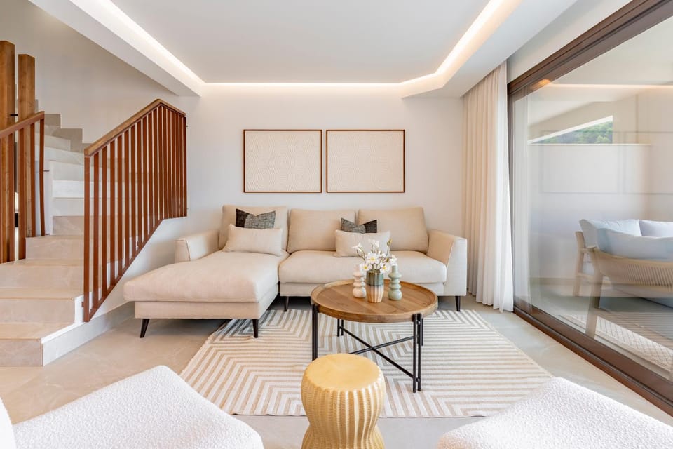 Casa Masari - Designer townhouse with views near Puerto Banus Apartment in Sierra de las Nieves