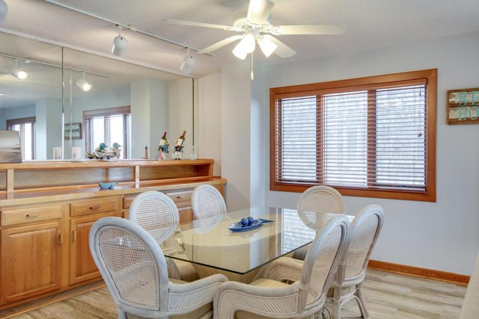 Heron Cove 104S Apartment in Nags Head