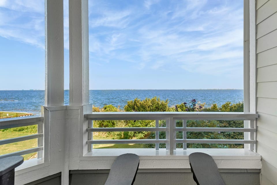 PC Beach Apartment in Manteo