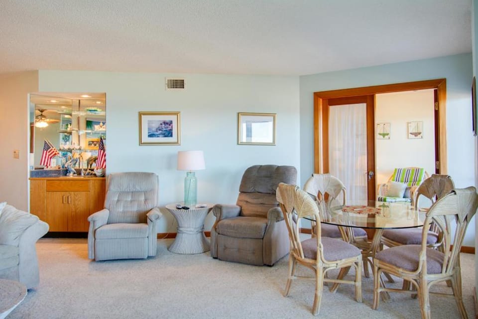 Heron Cove 202S Apartment in Nags Head