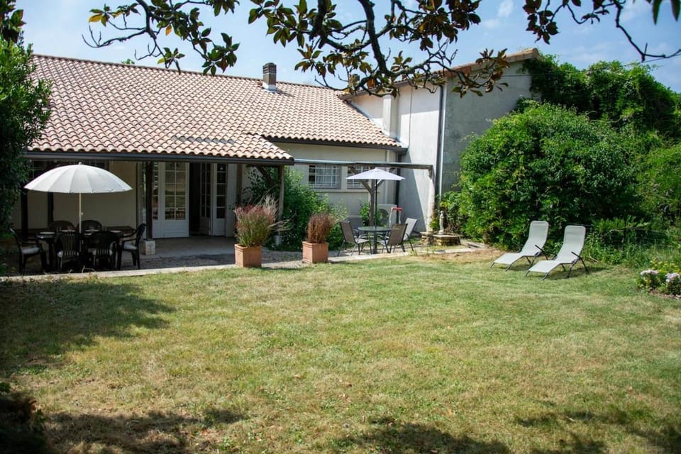 Gîte de charme à la campagne House in Nouvelle-Aquitaine