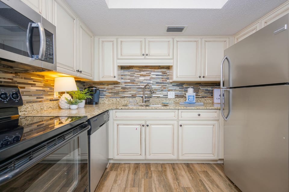 Phoenix I 1024 Apartment in Orange Beach