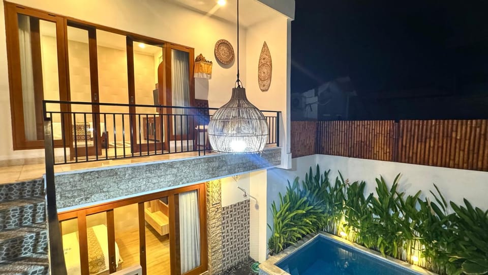 Night, View (from property/room), Balcony/Terrace, Pool view