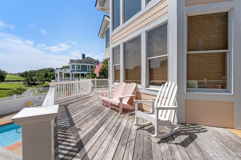 Perfect Peach House in Corolla