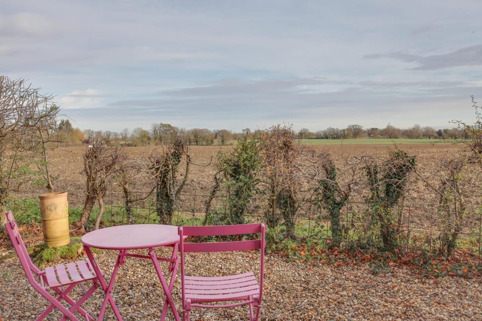 Studio Lodge with parking - Stansted airport Apartment in Uttlesford