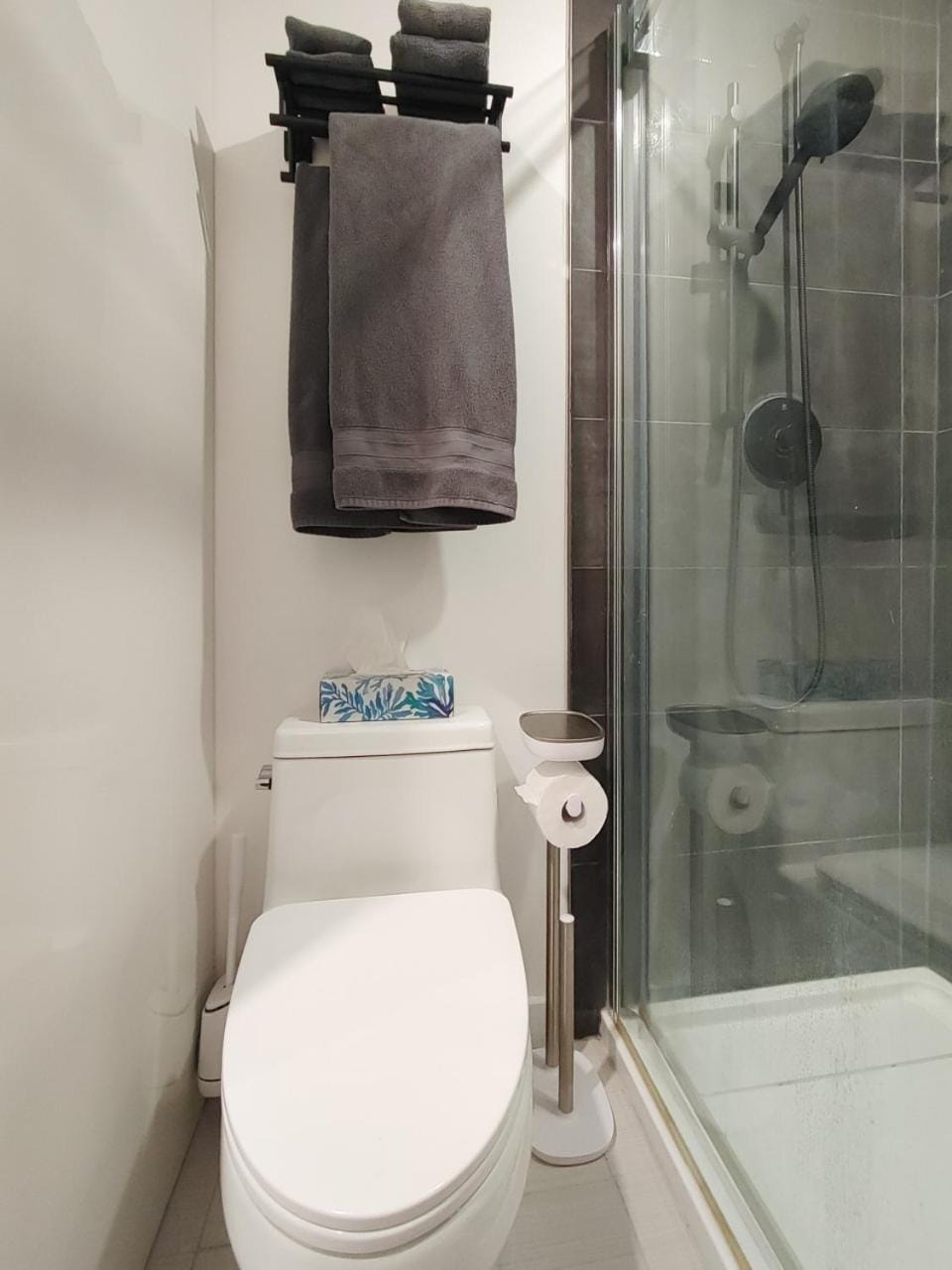 Toilet, Bathroom, towels, towels