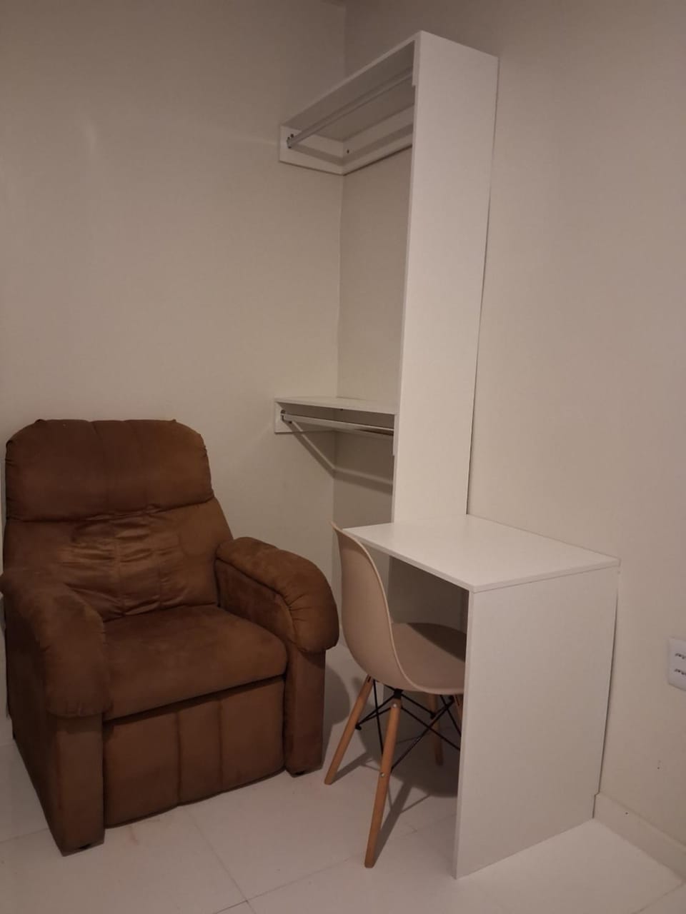 Bedroom, wardrobe