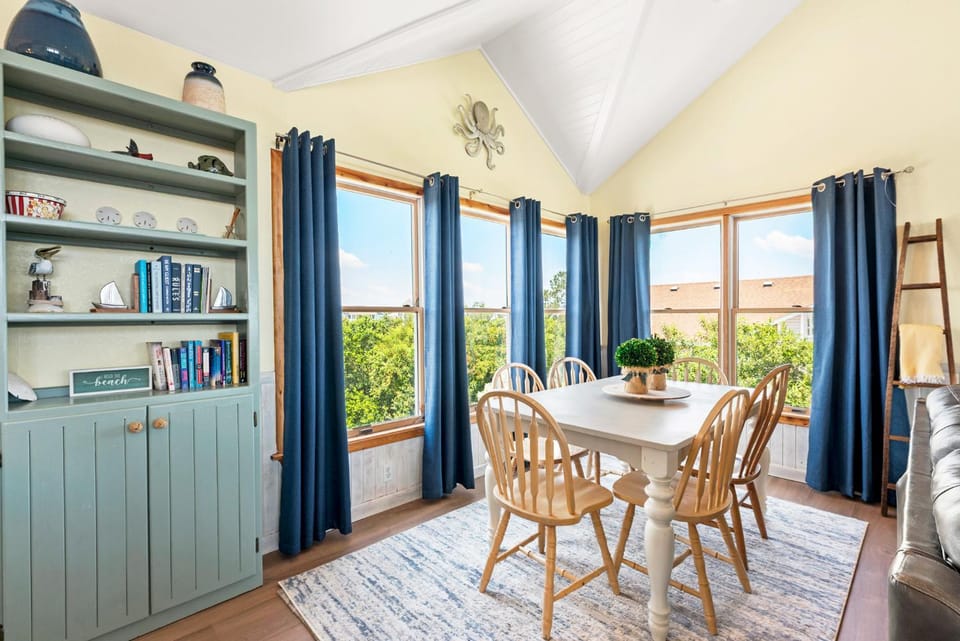 Hip Nautic House in Corolla