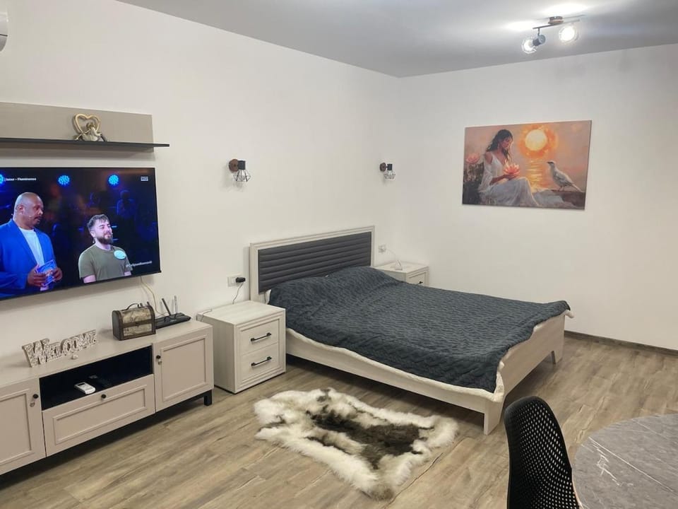 TV and multimedia, Bedroom