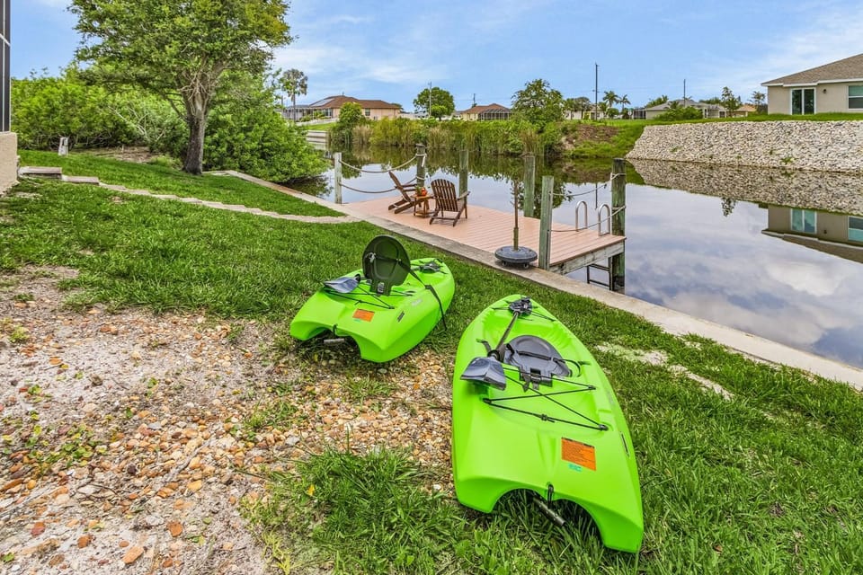 Horizons of Peace Await - Tranquil Horizons - Roelens House in Cape Coral