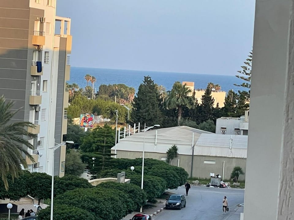 Property building, Natural landscape, City view, Sea view, Street view, Parking