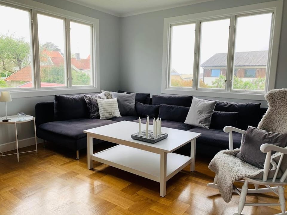 Family-Friendly House with Garden & Terrace by the Sea House in Västra Götaland County