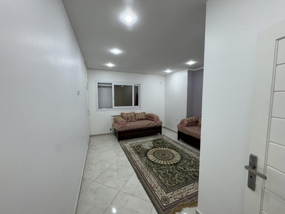 Bord de mer Apartment in Algiers [El Djazaïr]