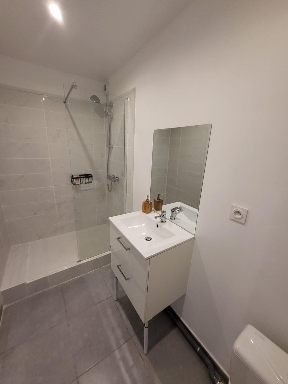Sous le vieux figuier, chambre double indépendante Bed and Breakfast in Perpignan