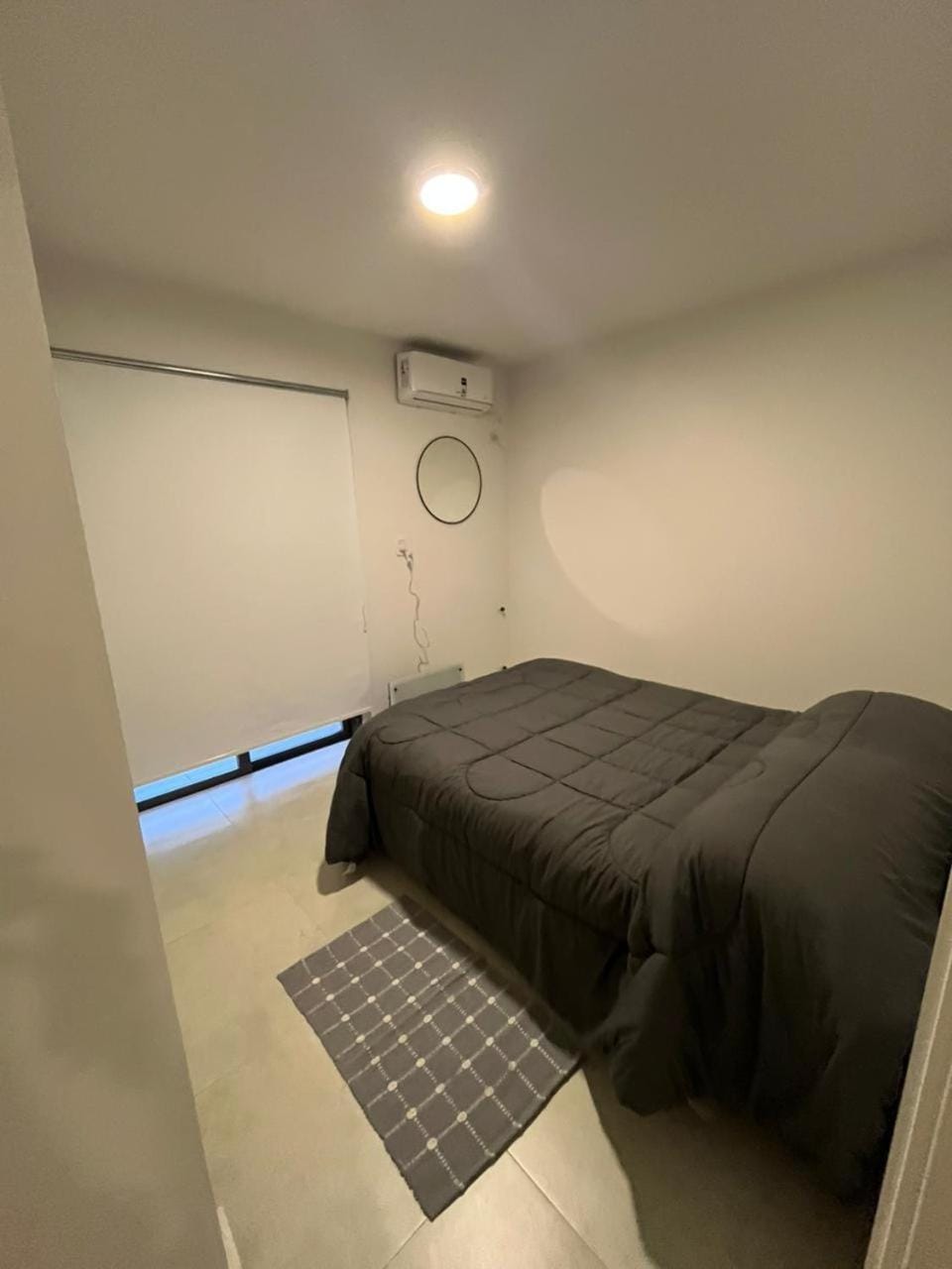 Bed, Photo of the whole room, Bedroom, air conditioner