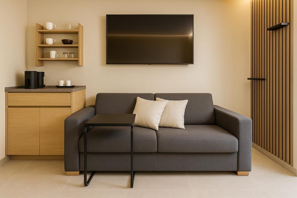 TV and multimedia, Coffee/tea facilities, Living room, Seating area