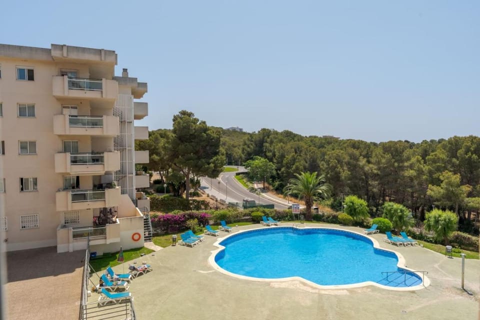 Charming apartment with pool and 2 bedrooms Apartment in Salou