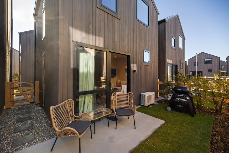 Te Awa Villa Queenstown - with parking House in Queenstown