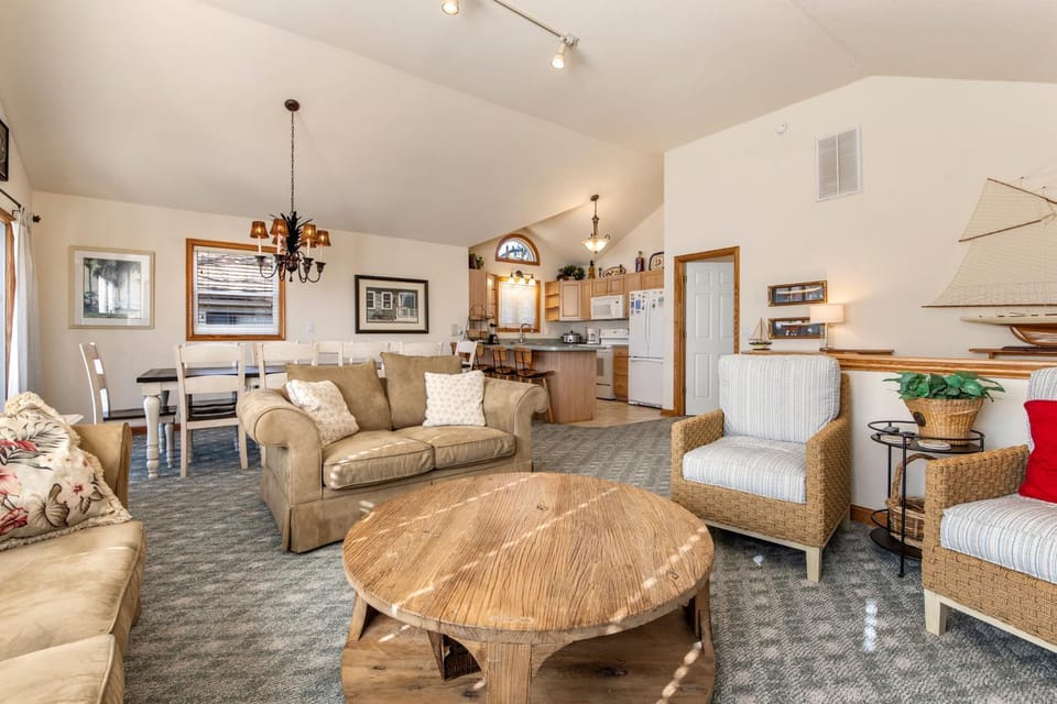 Good Sun-Sations House in Corolla