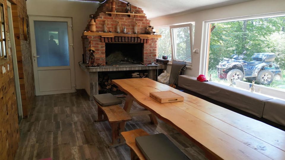 Vikendica Brusnica Apartment in Federation of Bosnia and Herzegovina