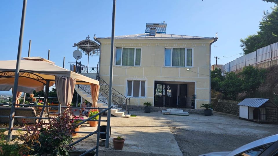 დასვენება ქობულეთში ზღვიდან 8კილომეტრში House in Adjara, Georgia