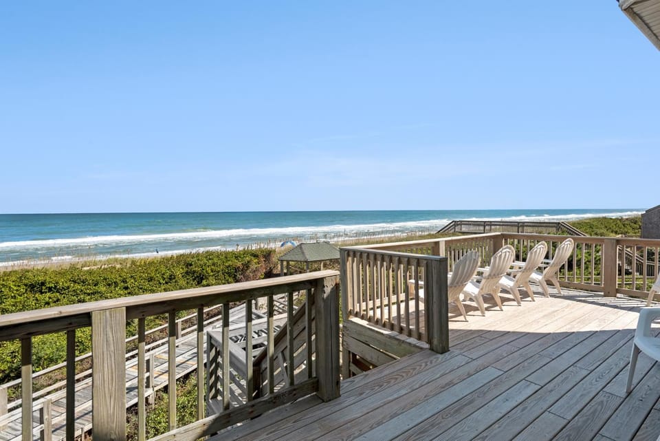 Just Beachy House in Nags Head