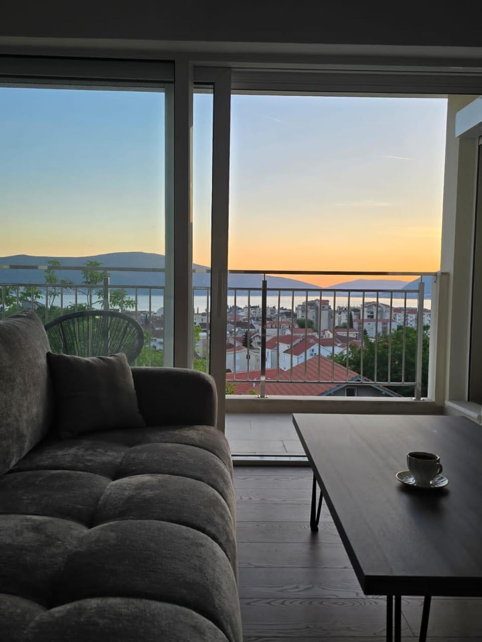 Living room, Sea view