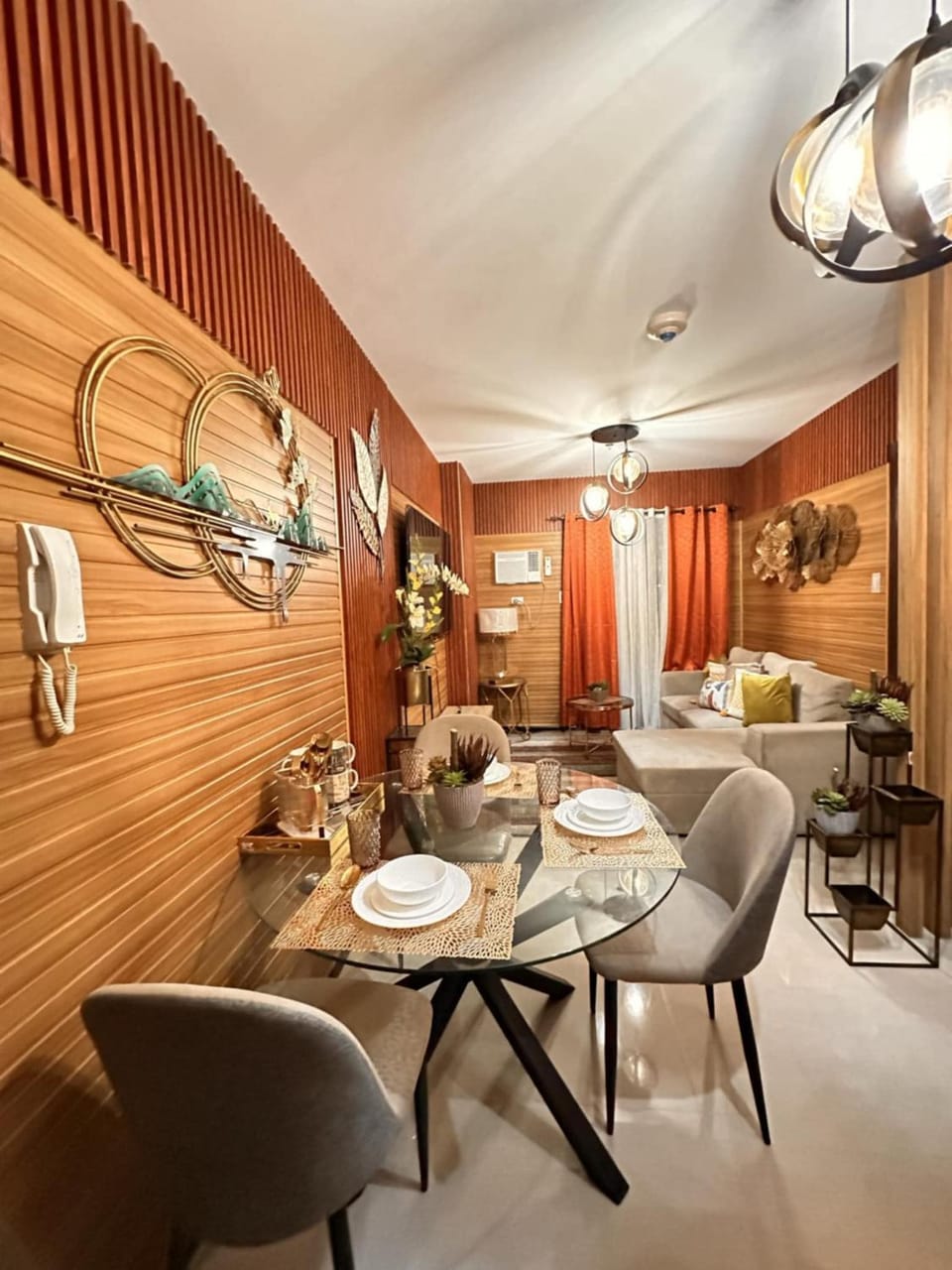 Living room, Seating area, Dining area