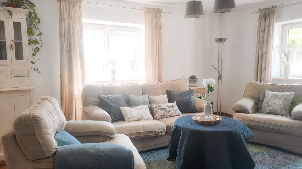 Dom pod górką Apartment in Lower Silesian Voivodeship