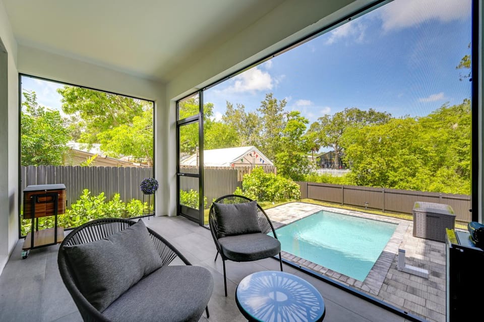 Walk to Celebration Park: Naples Home w/ Pool! House in East Naples