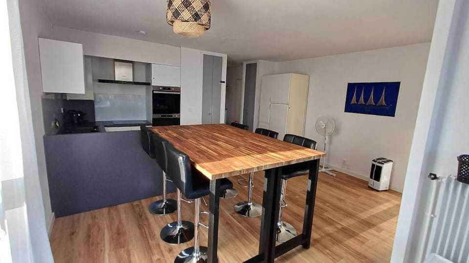 Chez Sofia T3 view port private parking and pool Apartment in Agde
