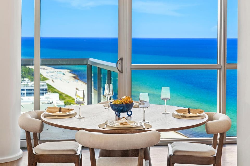 Oceanview Private Penthouse at The Setai - 3803 Apartment hotel in South Beach Miami