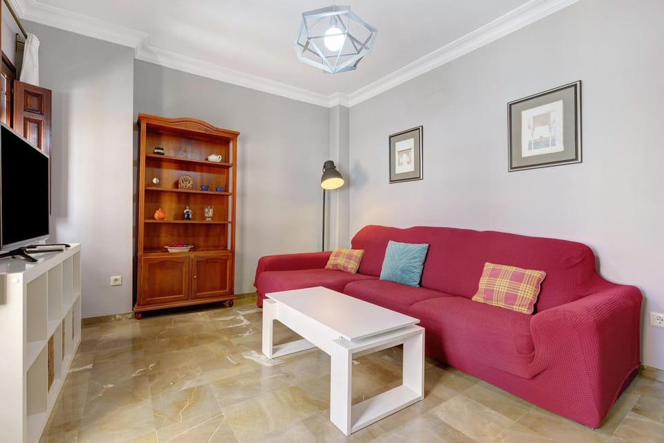 Downtown The Jerónimos Suite Free Apartment in Granada