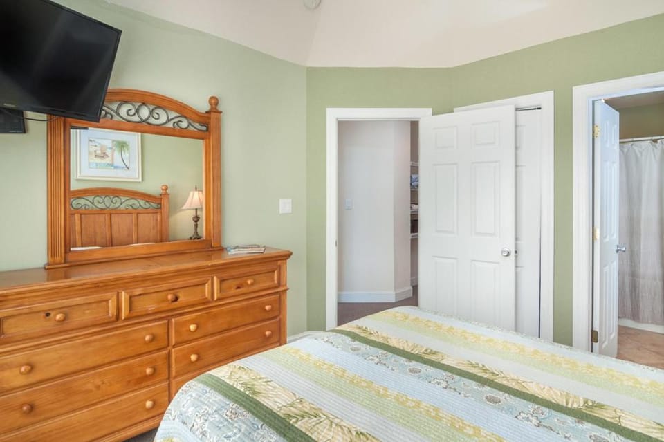 Park Place House in Kill Devil Hills