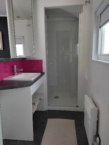 Mobil home TAOS Luxe H20 - Camping de Lanniron Campground/ 
RV Resort in Quimper